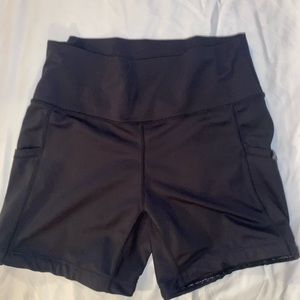 Constantly varied shorts